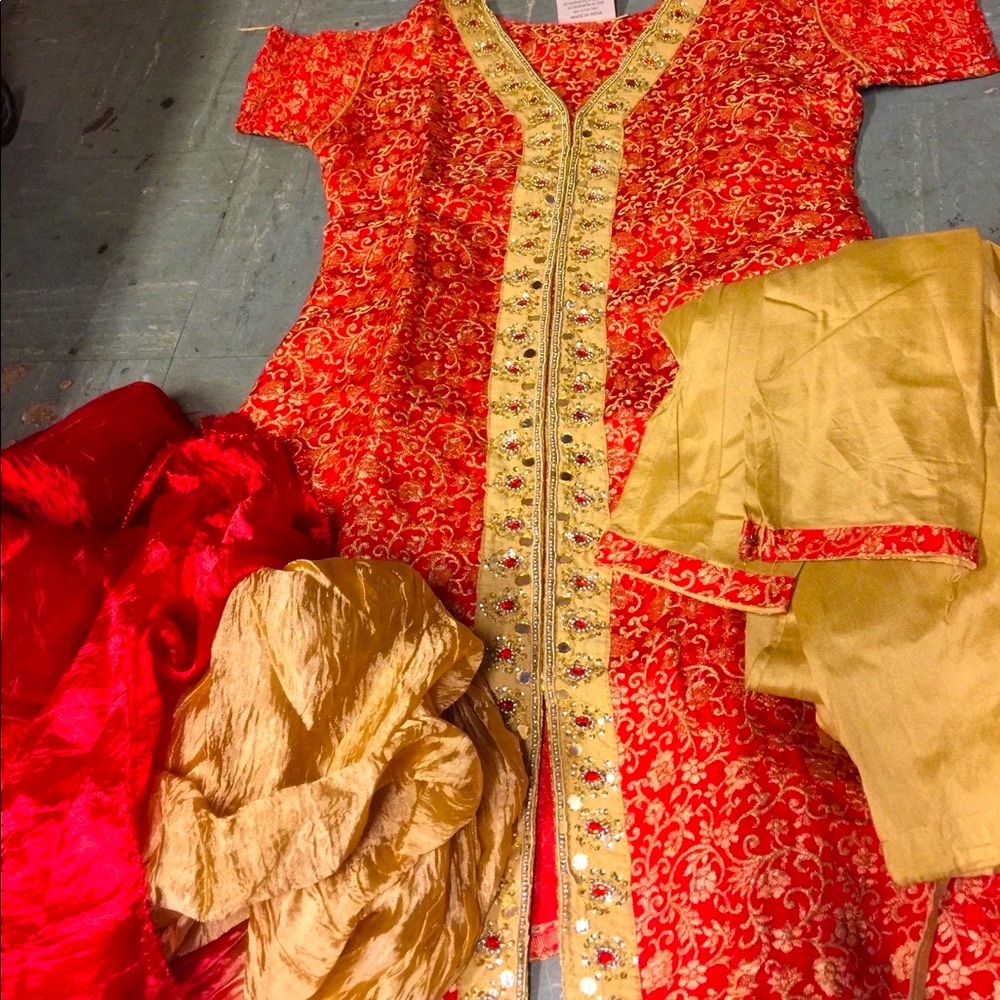 EID Jia art boutique from Bombay RED SHALWAR KAMEEZ FOR little girl